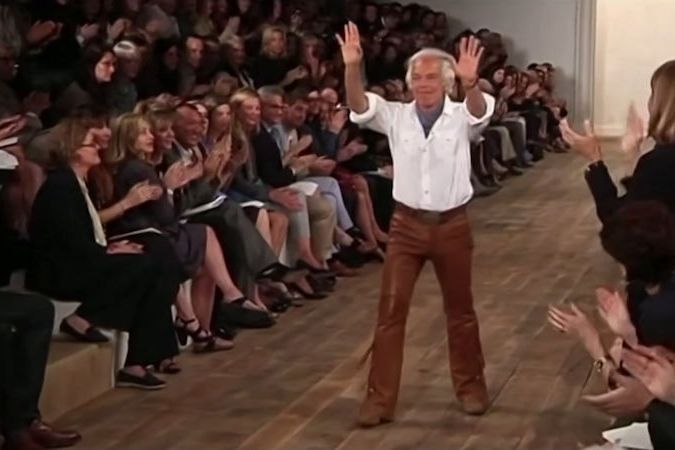 BEZ KOMENTÁŘE: Módní návrhář Ralph Lauren na záběrech z let 1995 - 2016