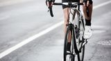 Cyklista názorně předvedl, proč je někteří řidiči nemají rádi