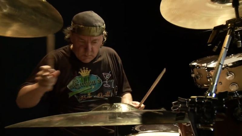 Zemřel Neil Peart, bubeník skupiny Rush