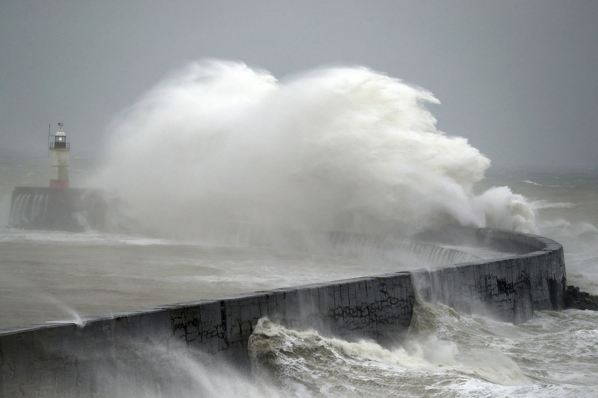 Bouře Ciara u Anglie. Ilustrační snímek