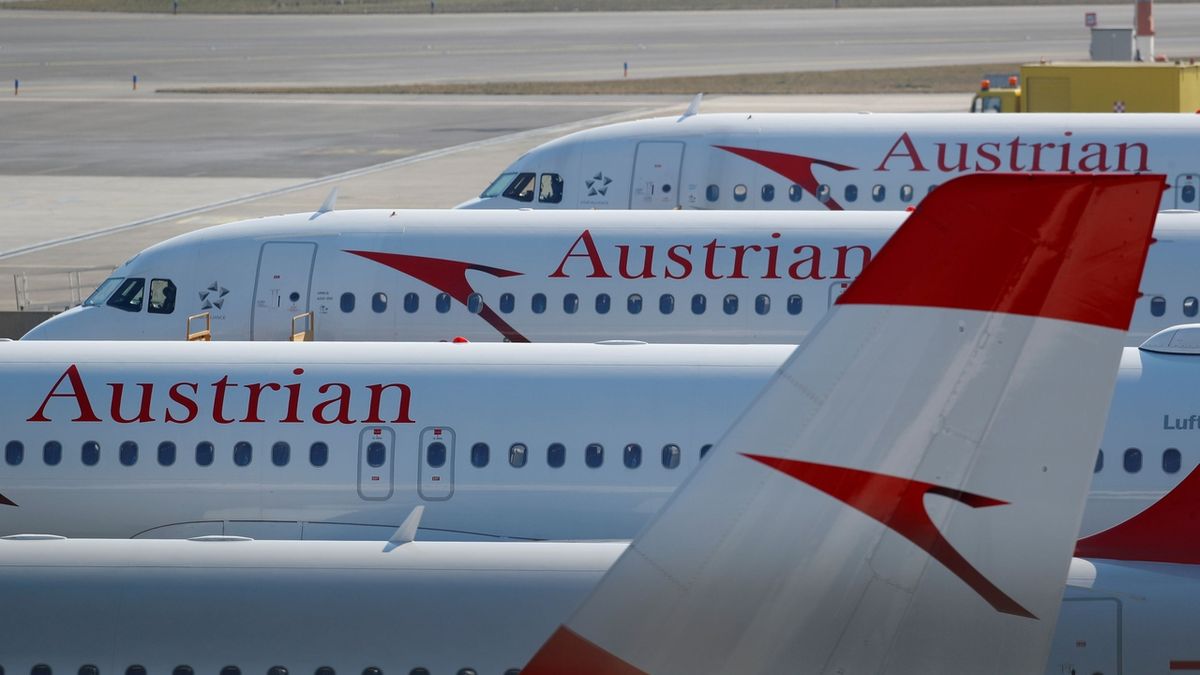 Flotila Austrian Airlines na vídeňském letišti
