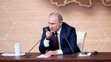 Putin se zastal Trumpa ohledně impeachmentu, sankce za plynovod ho ale podráždily