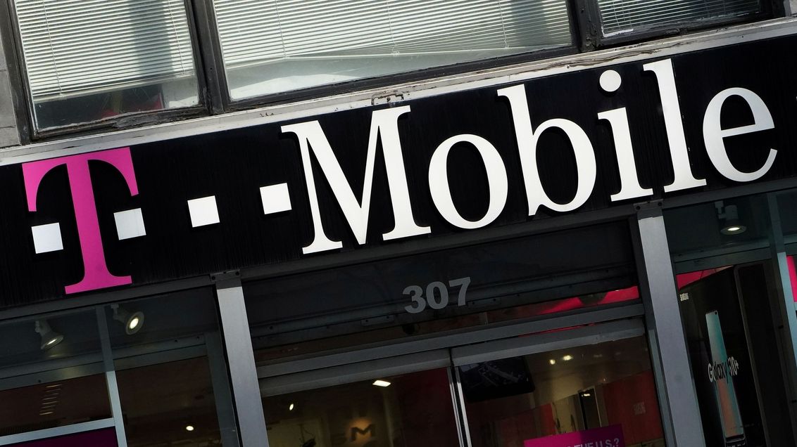 T-Mobile zvýšil provozní zisk na 6,85 miliardy