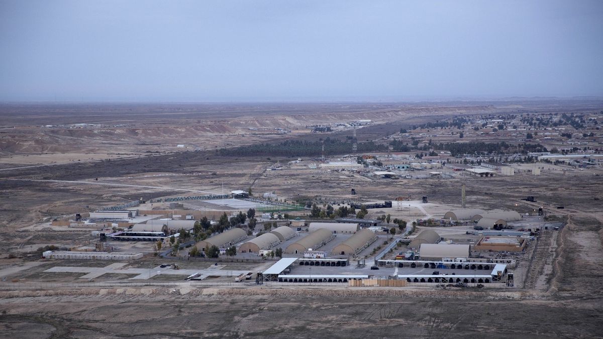 Základna Ajn al-Asad v Iráku před útokem na snímku z prosince 2019