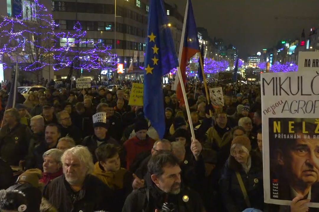 Záznam: Demonstrace na Václavském náměstí