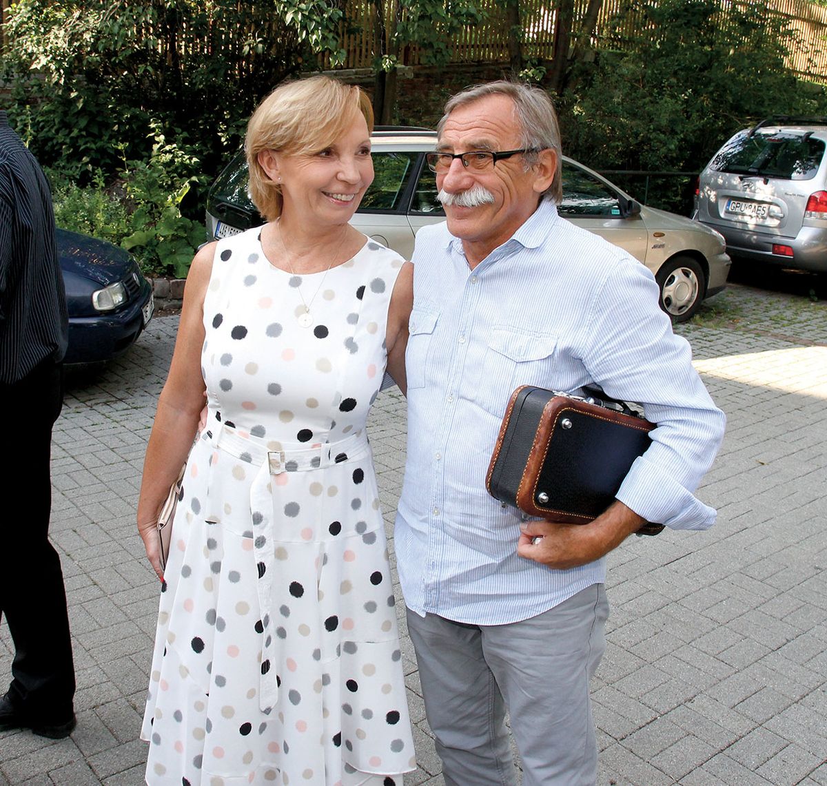 S manželkou Hankou Kousalovou (56), moderátorkou a scenáristkou, letos v létě na oslavách osmdesátin Karla Gotta.