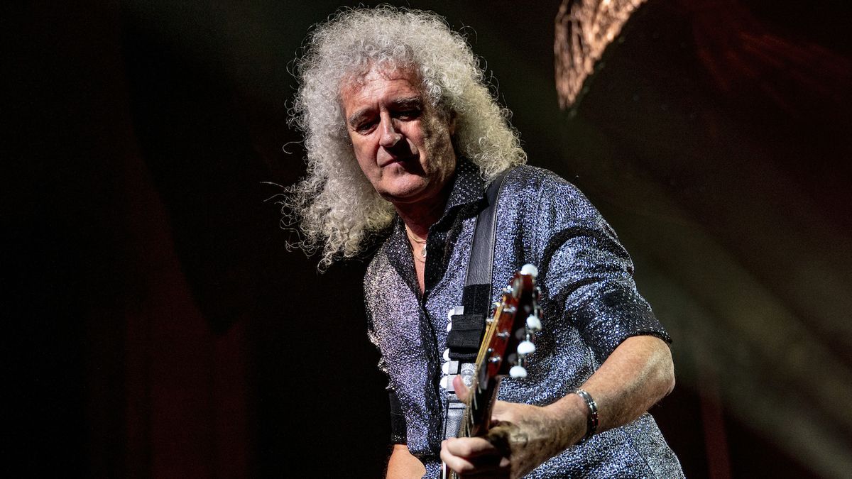 Na přípravě představení se podílel i kytarista skupiny Queen Brian May.