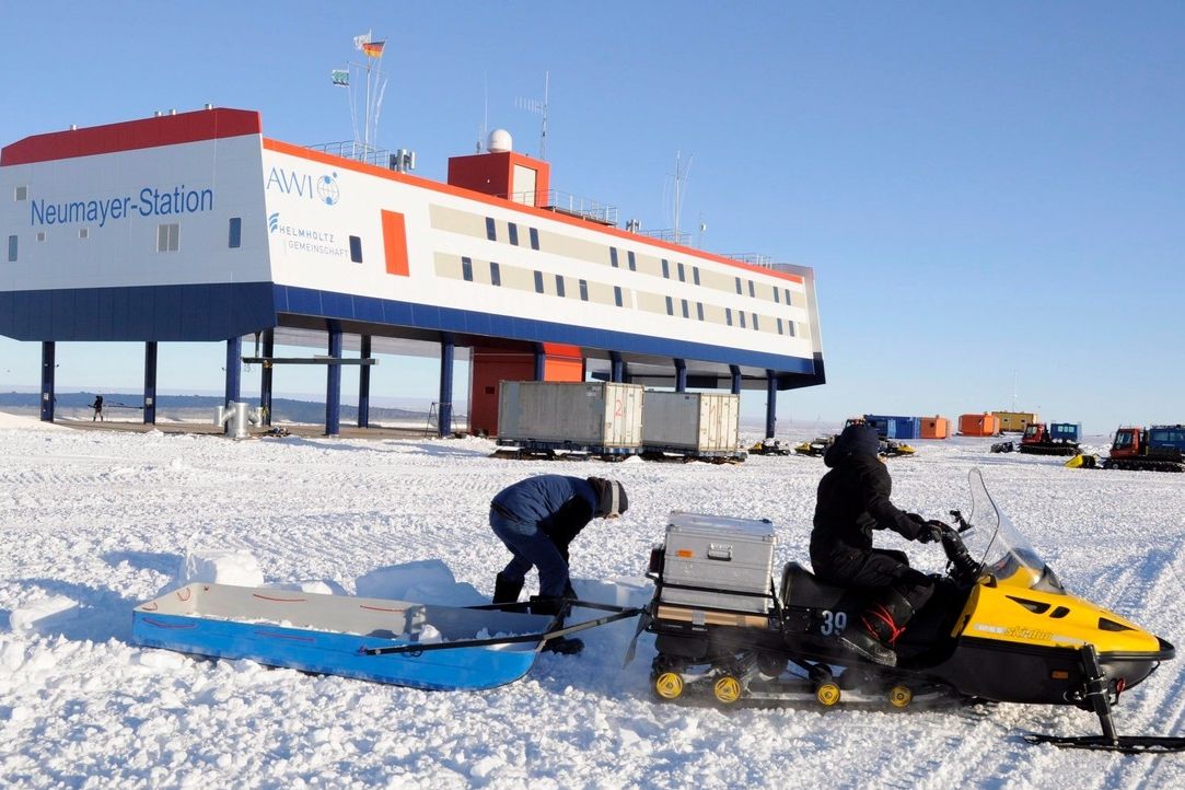 Antarktická stanice Neumayer-Station III funguje od roku 2009. Ilustrační snímek