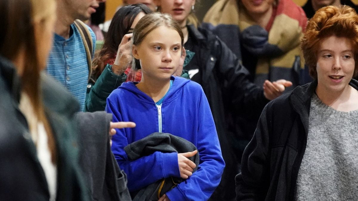 Greta Thunbergová na klimatické konferenci v Madridu, odkud cestovala přes Německu vlakem.