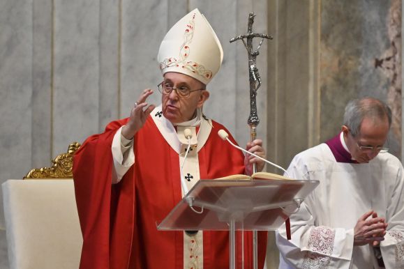 Papež František při nedělní bohoslužbě