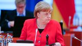 Merkelová naznačila postupné otvírání hranic se sousedy