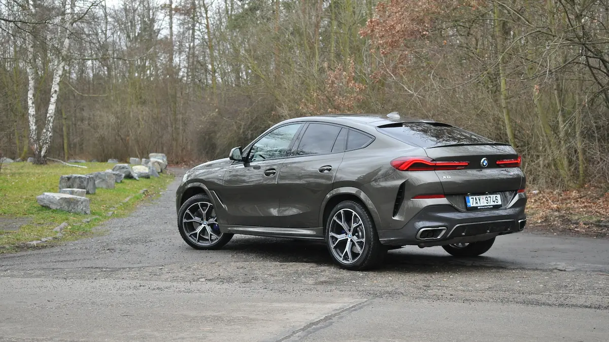 Test Bmw X6 M50i Pusobivy Navzdory Sve Nesmyslnosti Novinky Cz