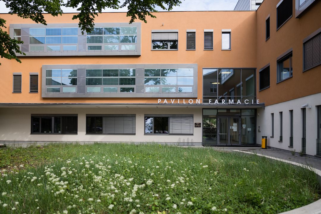 Budova patřící Veterinární a farmaceutické univerzitě Brno bude nadále sloužit jako farmaceutická fakulta.