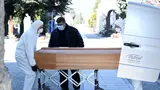 Přeplněné márnice, rakve se vrší. Krematoria v Bergamu nezvládají nápor