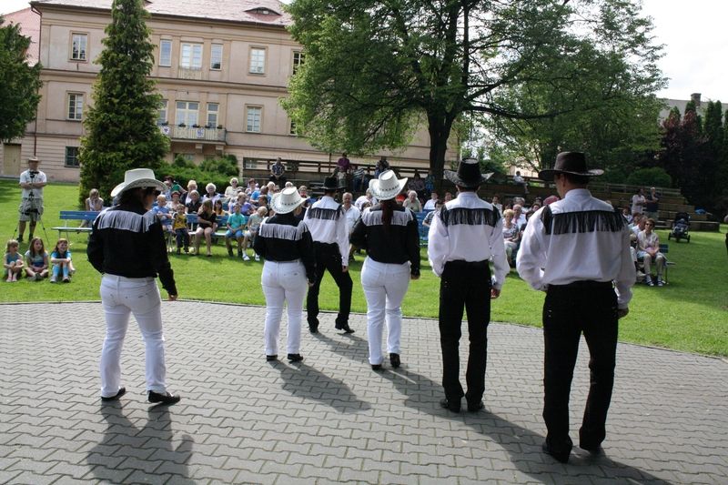 Taneční odpoledne v Třebívlicích - taneční skupina Lucarino Dance z DNS Čížkovice
