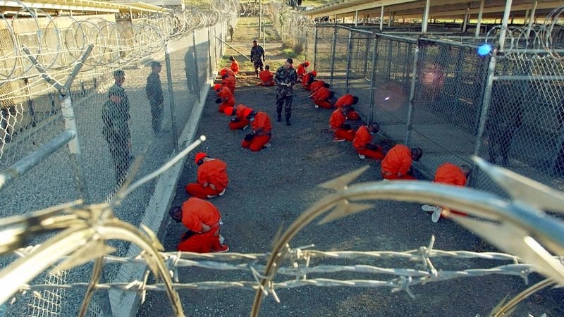 Americká věznice Guantánamo na Kubě