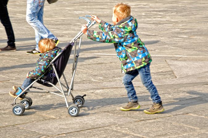 Počet obyvatel Česka klesl