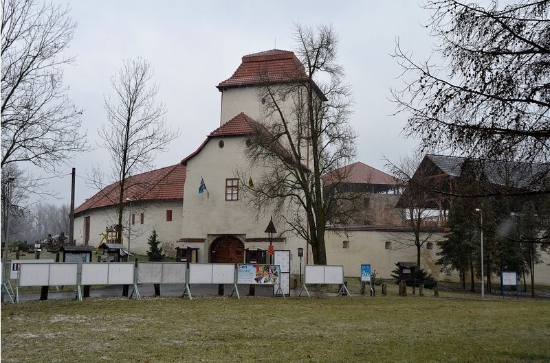 Hlavní brána Slezskoostravského hradu.
12.3.2013