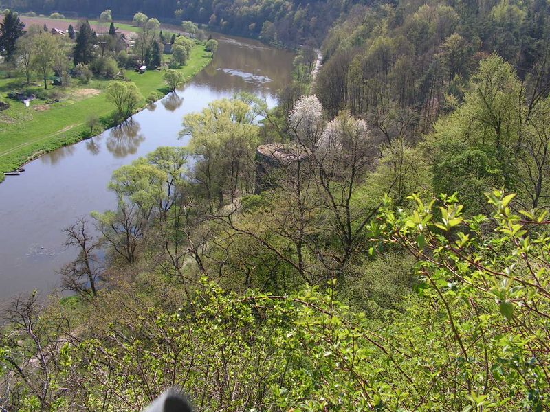 Pohled přes Hlásku na řeku Sázavu
