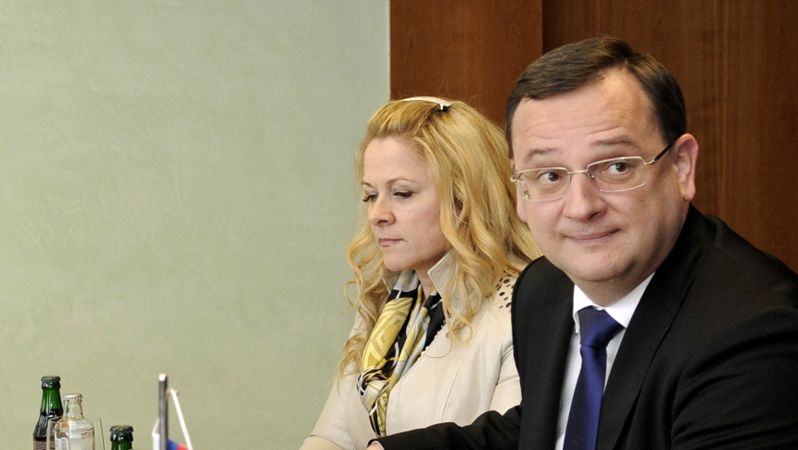 Premiér Petr Nečas s vrchní ředitelkou jeho kanceláře Janou Nagyovou