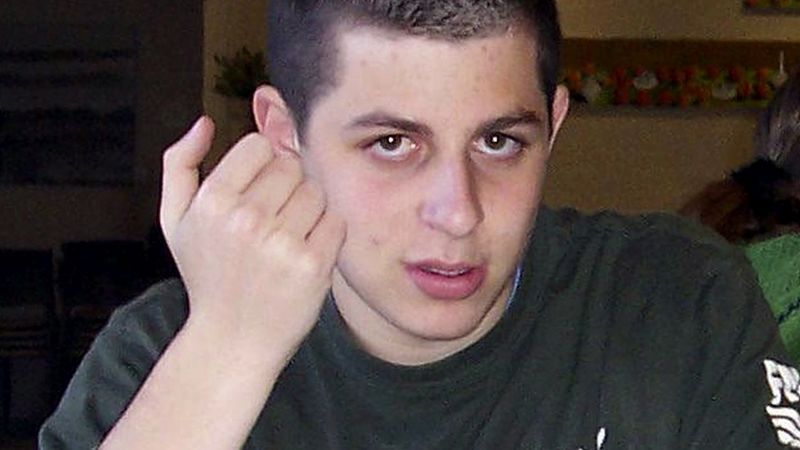Unesený izraelský voják Gilad Šalit na nedatovaném obrázku