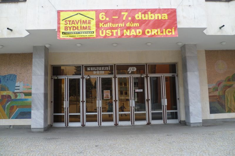 Tradičně, již posedmé Omnis a.s.Olomouc zaplnila prostory Kulturního domu expozicemi vystavovatelů z oboru stavebnictví a vybavení domácnosti. 