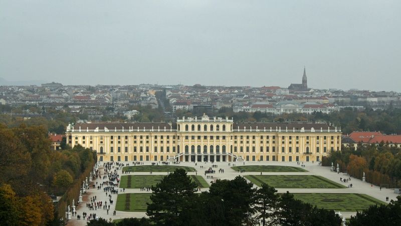 Schönbrunnský palác