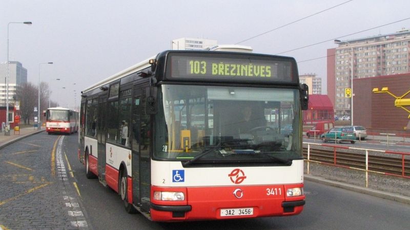 Autobus MHD.