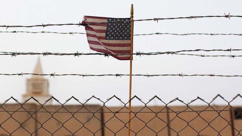 USA stahují část diplomatického personálu z blízkovýchodních zemí