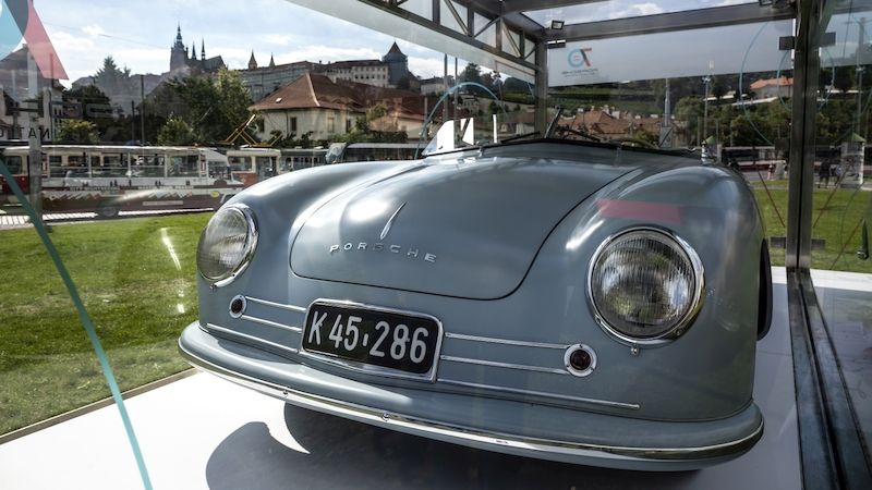 Porsche 356 No. 1 - replika vystavená v Praze