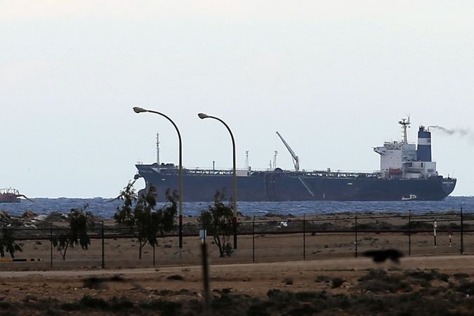 Severokorejský tanker v přístavu As-Sidr