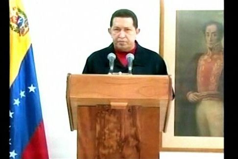 Chavez vystoupil po operaci nádoru