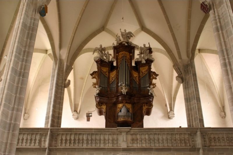 Účastníci Mekky varhaníků budou své umění zdokonalovat na historicky velmi cenném nástroji v kostele Povýšení sv. Kříže v Doubravníku z roku 1760.