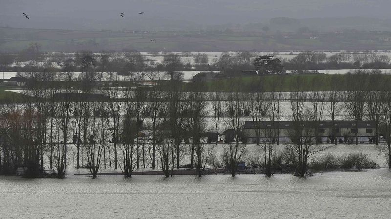 Zaplavená oblast Somersetu u Burrowbridge