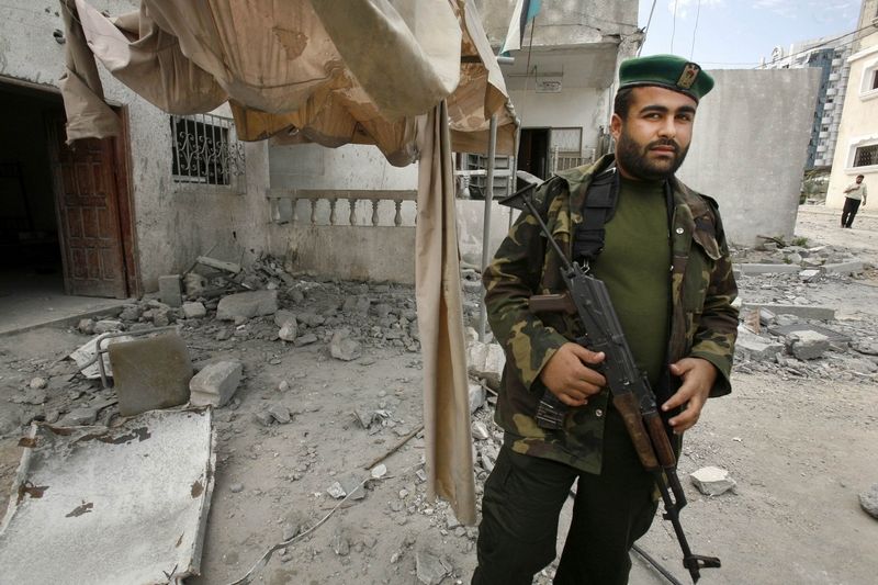 Příslušník bezpečnostních sil Hamásu