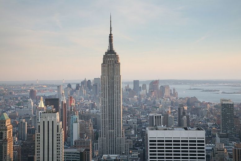 Empire State Building je pravděpodobně nejslavnější kancelářskou budovou světa.