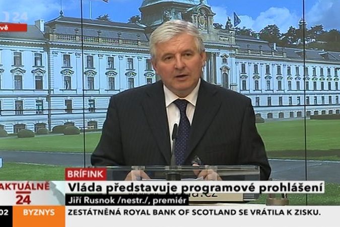 Premiér Rusnok představil programové prohlášení vlády
