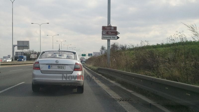  Škoda Rapid na dálnici