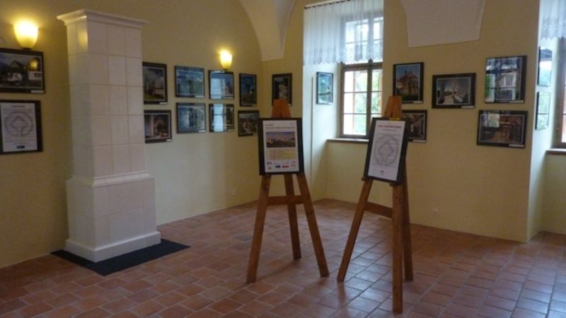 Výstava fotografií Poznej světové dědictví Unesco na zámku Mníšku.