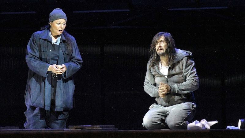 Melanie Dienerová jako Leonora a Daniel Frank v titulní roli nového nastudování Beethovenovy opery Fidelio.