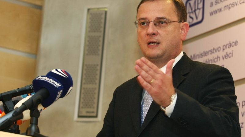 Ministr práce a sociálních věcí Petr Nečas (ODS) 