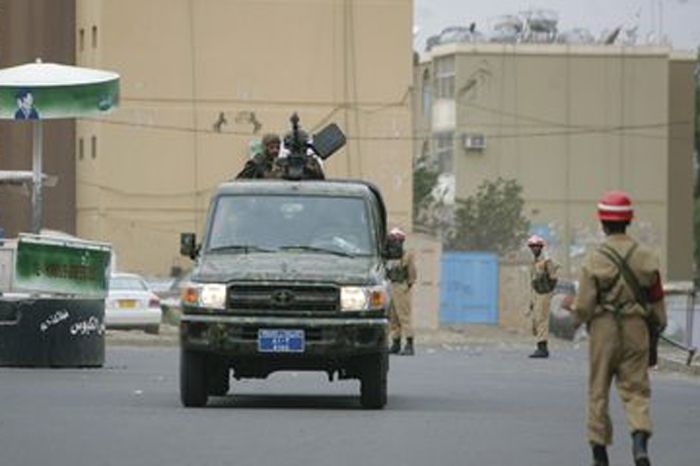 Policie hlídá okolí ambasády
