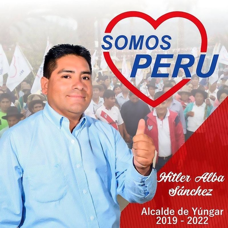 Kampaň v Yúngaru v Peru. Proti sobě tam kandidují Hitler Alba Sánchez a Lenin Vladimir Rodríguez.