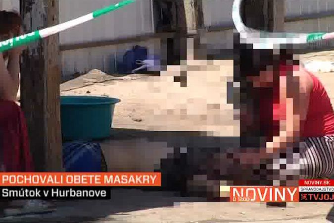 V Hurbanovu za bezpečnostních opatření pohřbili oběti střelby
