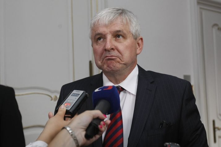 Premiér Jiří Rusnok se svou vládou důvěru ve Sněmovně podle všeho nedostane.