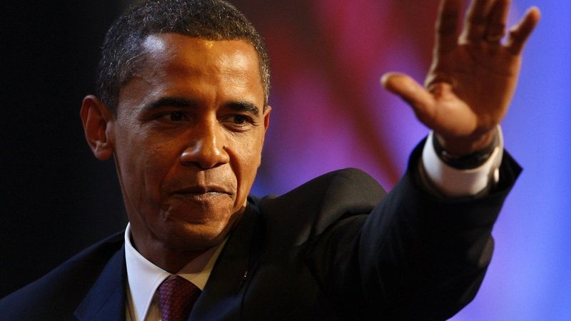 Barack Obama příjímá nominaci aklamací.