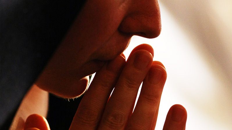 Radikální sekty mohou být pro Česko nebezpečné. Stát chystá změnu zákona