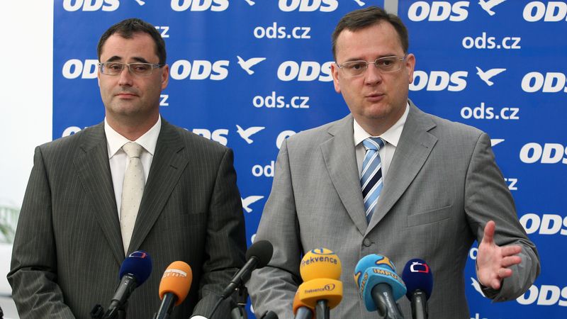 Předseda ODS Petr Nečas (vpravo) s Borisem Šťastným. 