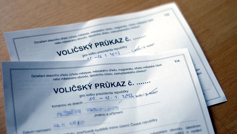 PŘEHLEDNĚ: Voličský průkaz pro volby do Poslanecké sněmovny. Jak a dokdy si zažádat