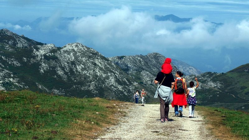 V horách španělské Asturie si najdou vhodné trasy i rodiny s dětmi.